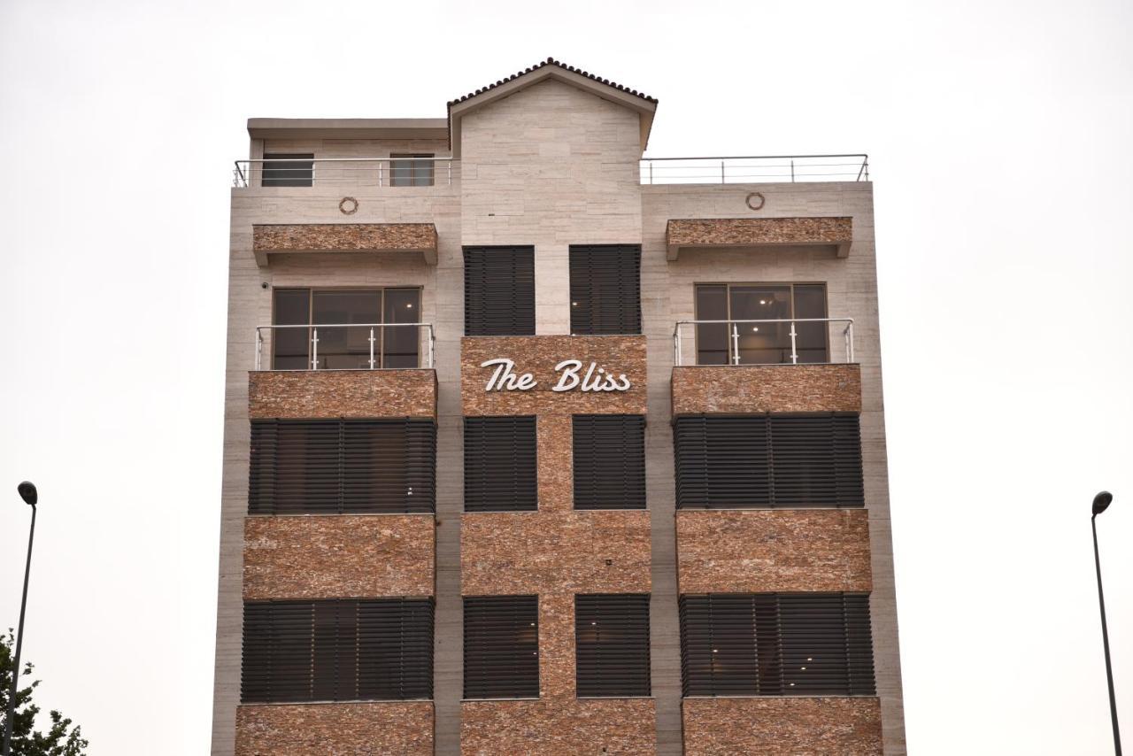 The Bliss Aparthotel Rawalpindi Exterior photo